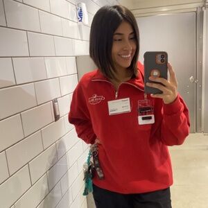 Meet your Posher, Raquel